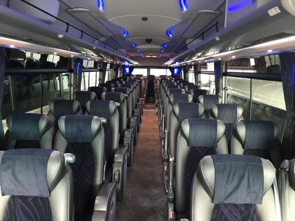 セレガハイデッカー53 